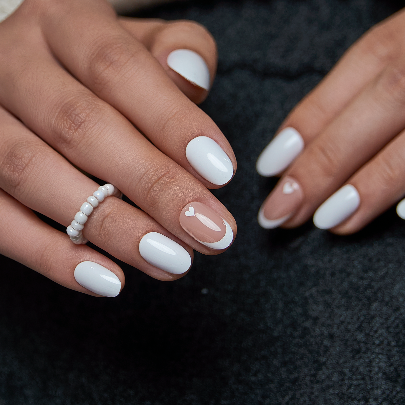 White Heart S Oval oval press-on nails
