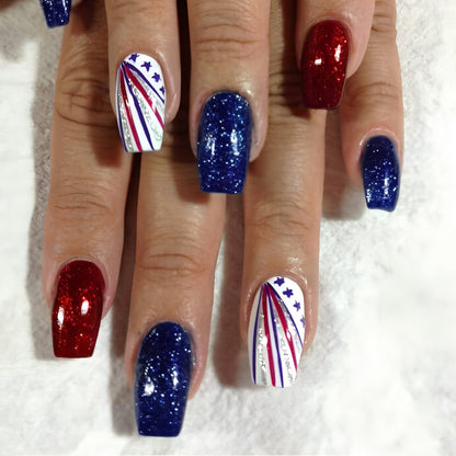 Liberty Spark – medium Squoval press-on nails