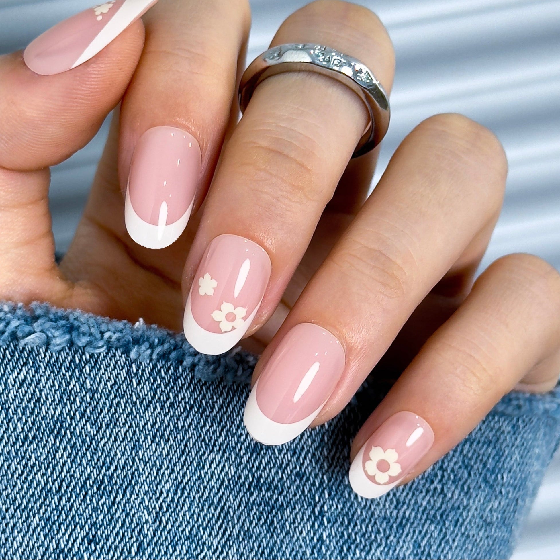 Pure Bloom S Oval oval press-on nails