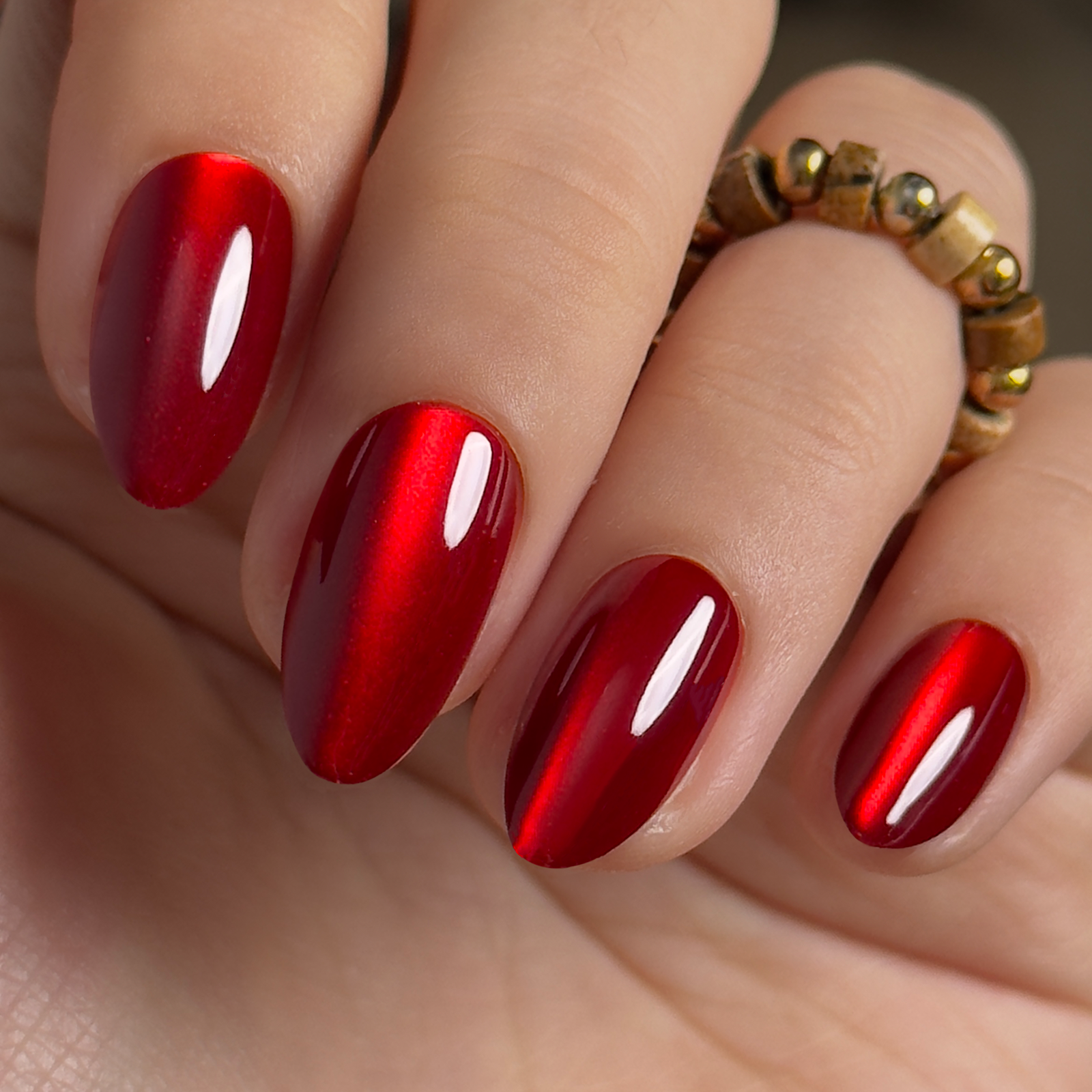 Red Eclipse short almond press-on nails