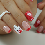 Reindeer Snowdrift short squoval nail detail