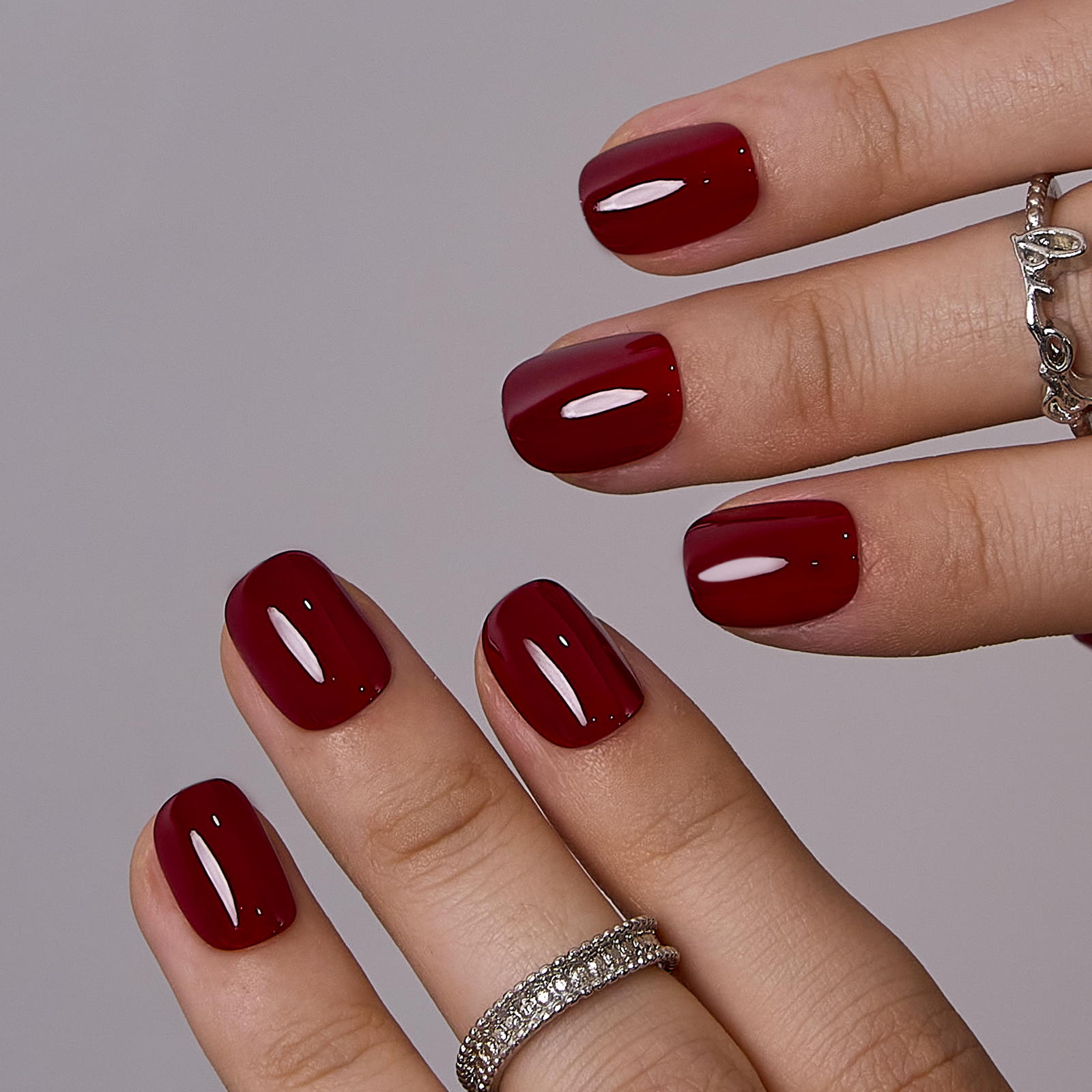 Scarlet Poise RS Squoval squoval press-on nails