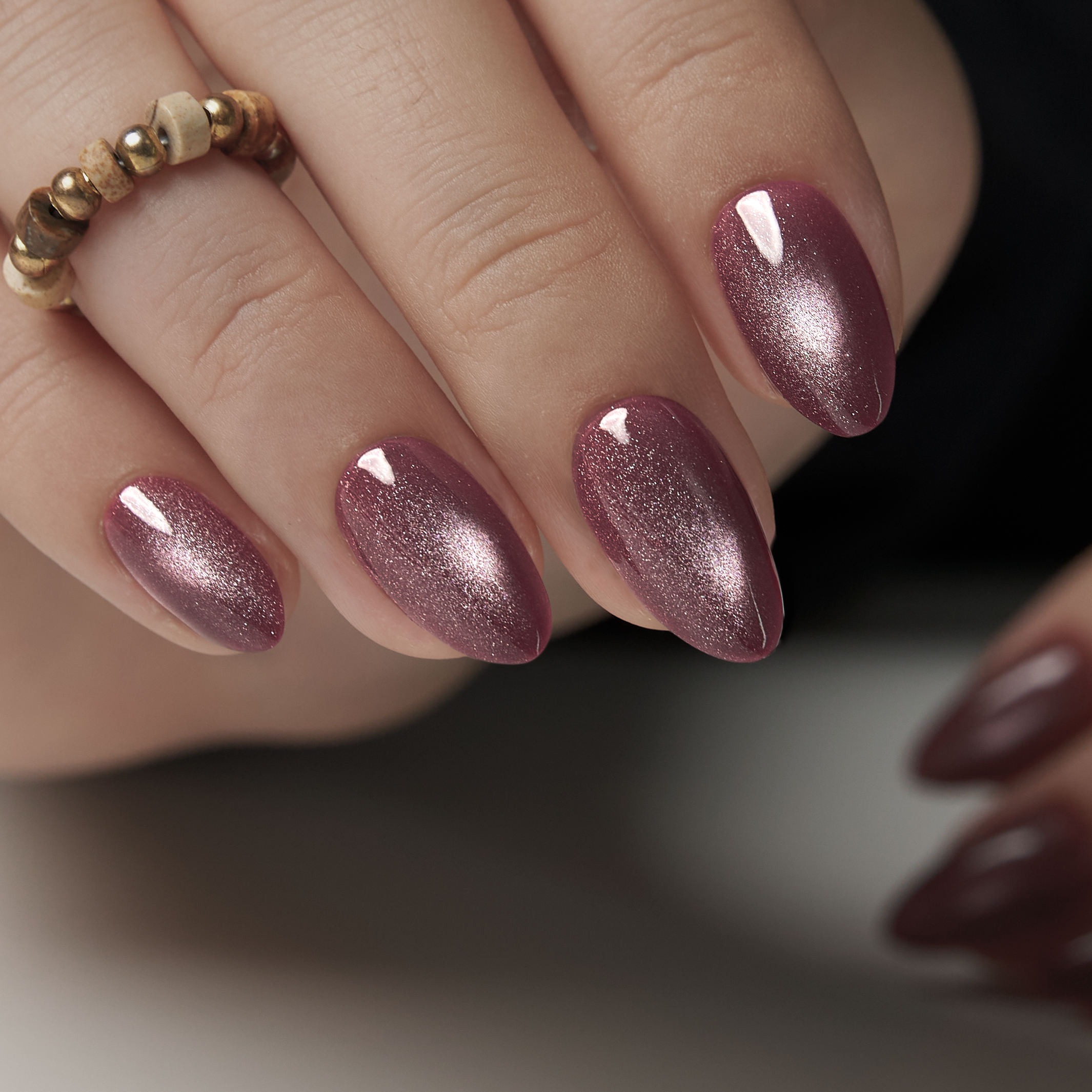 Shimmering Bliss short almond nail detail