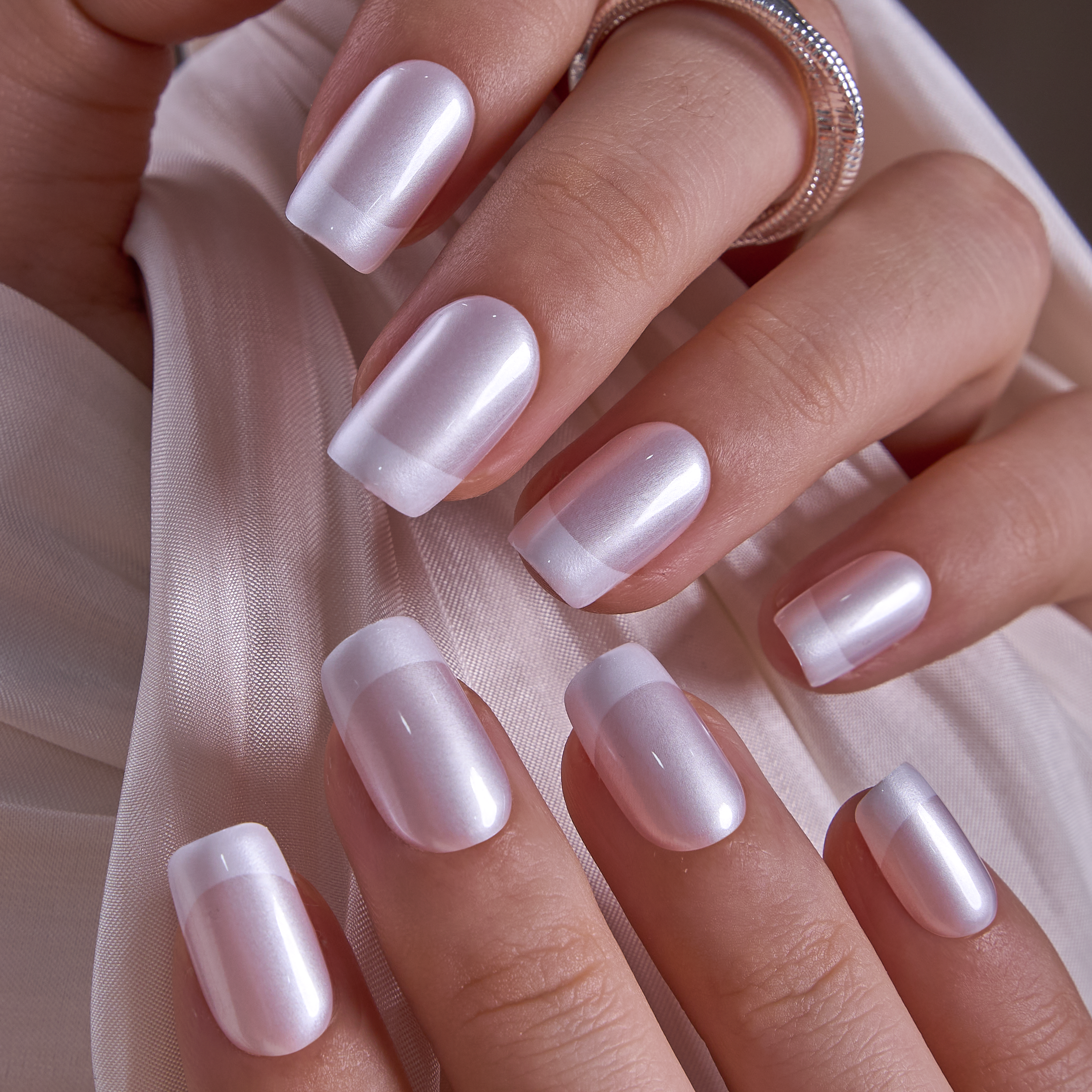 Silk Touch M Squoval squoval press-on nails