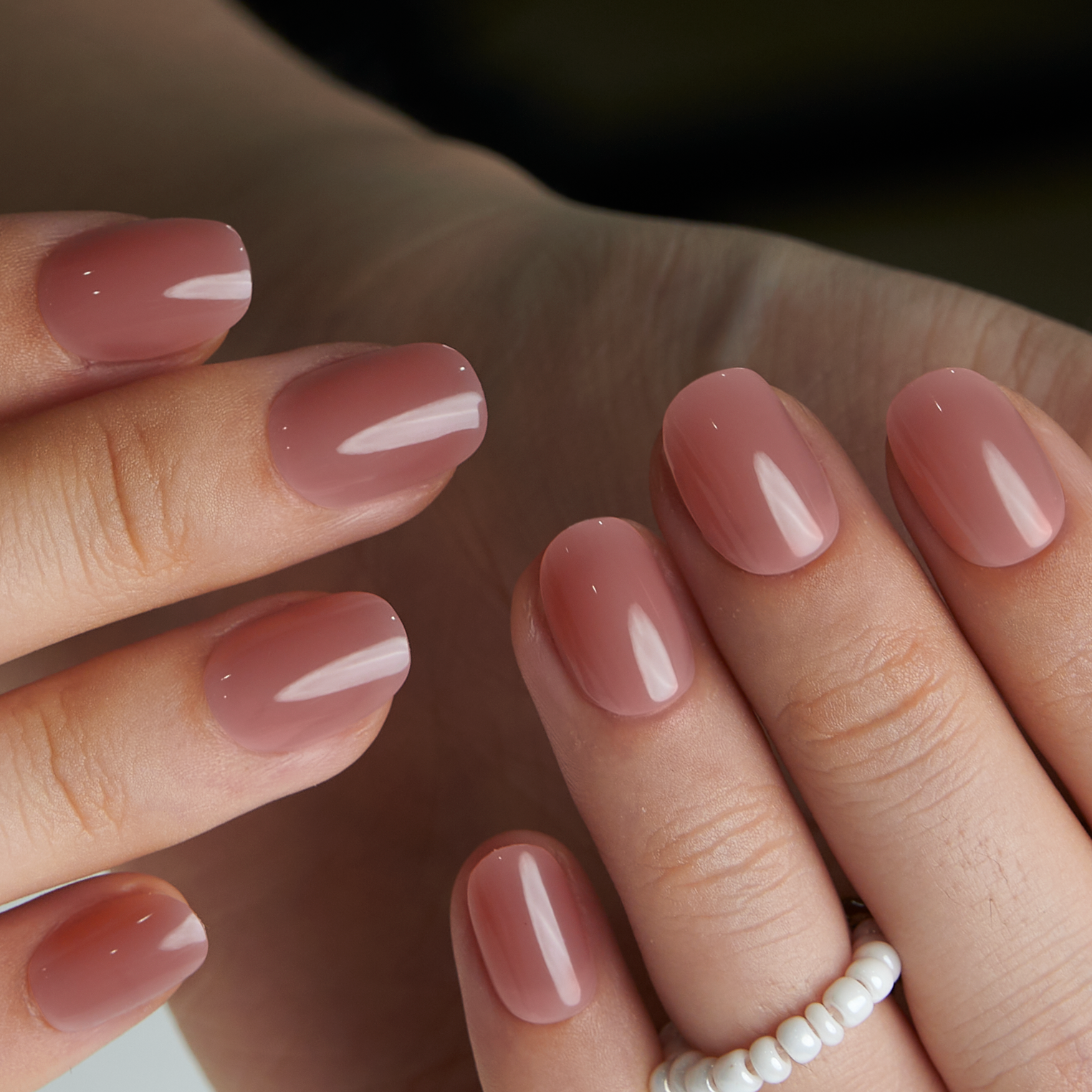 Simple Cute Rs squoval nail detail