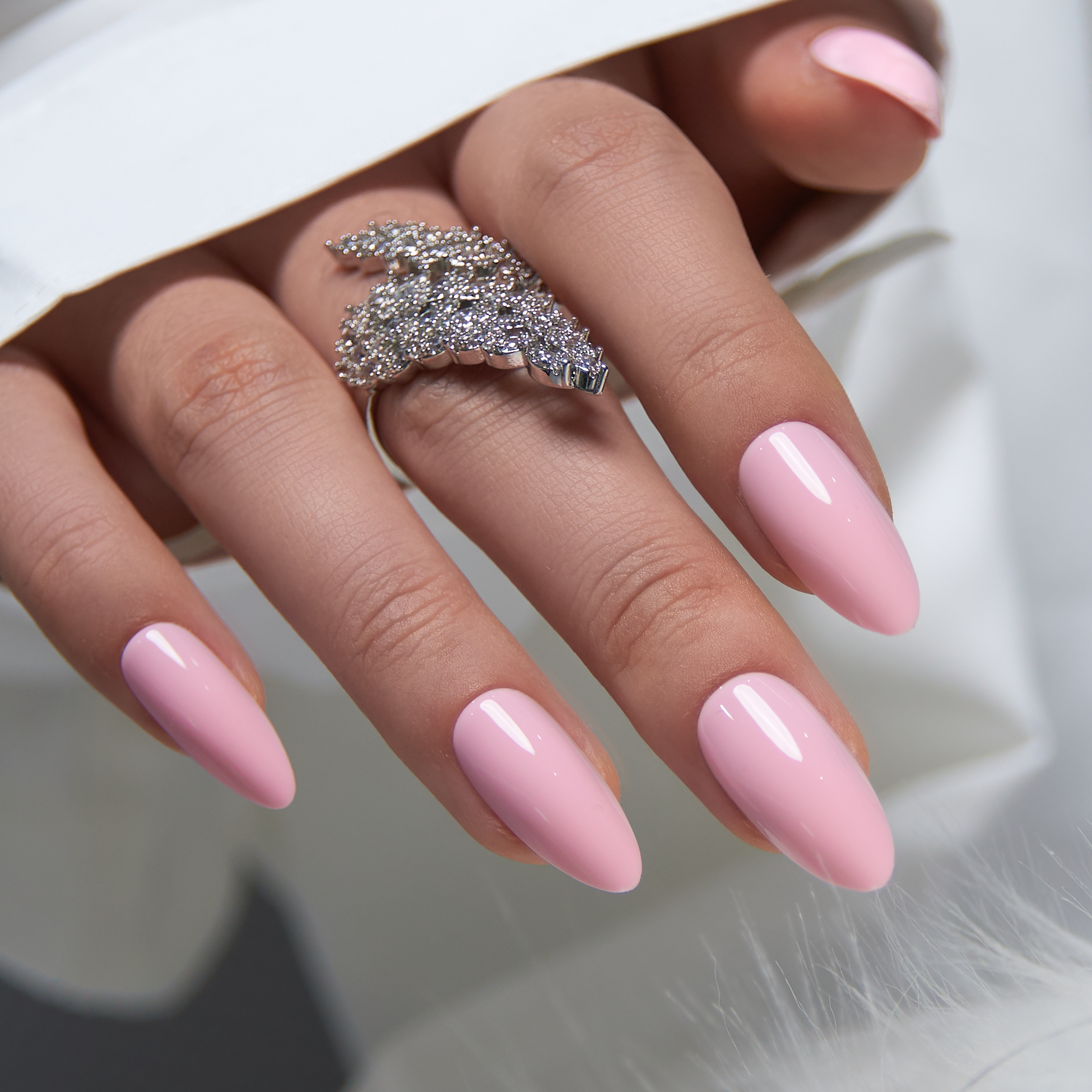 Soft Glow | Lirenail Press-On Nails
