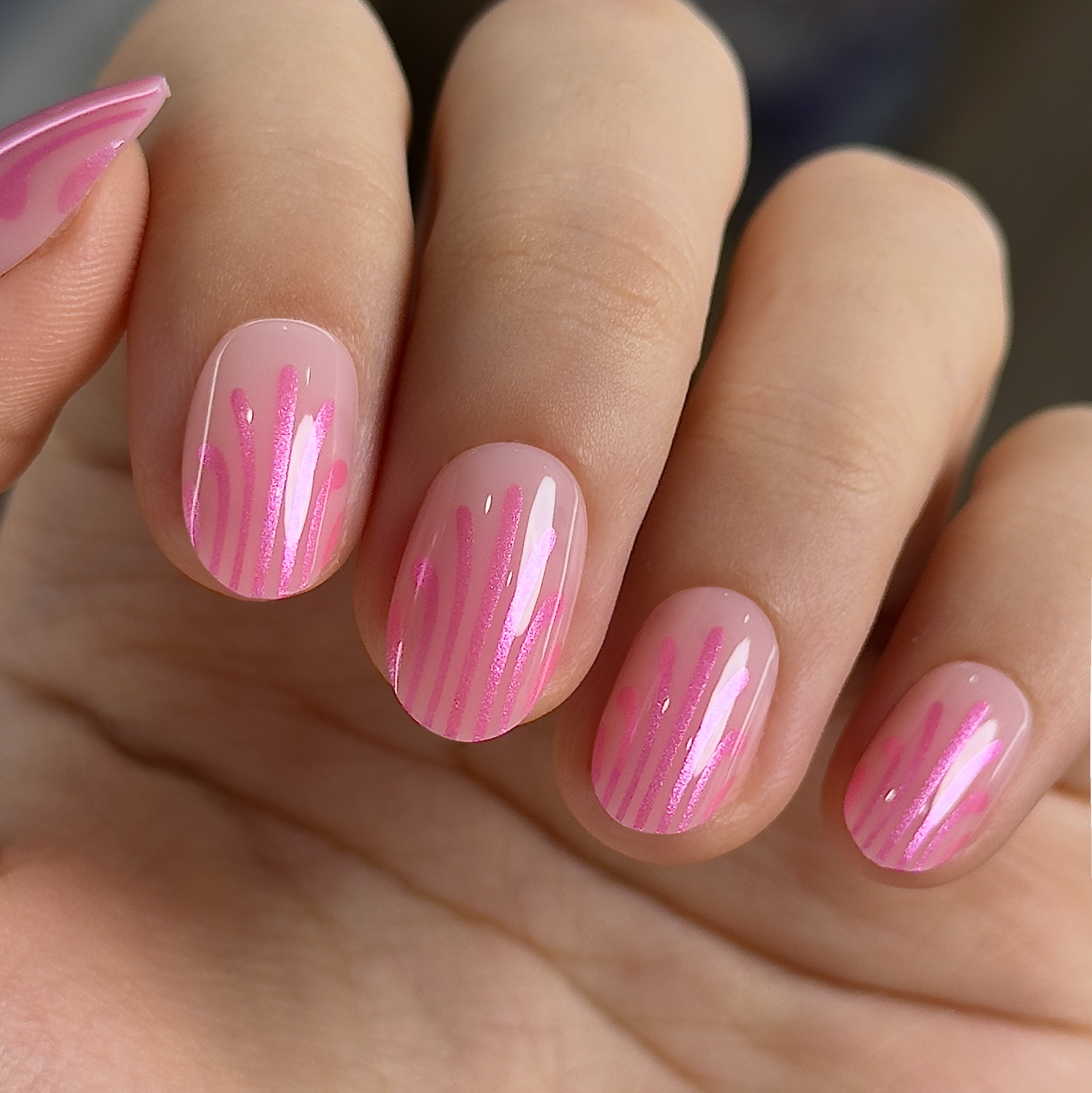 Soft Pink Pearl short oval press-on nails