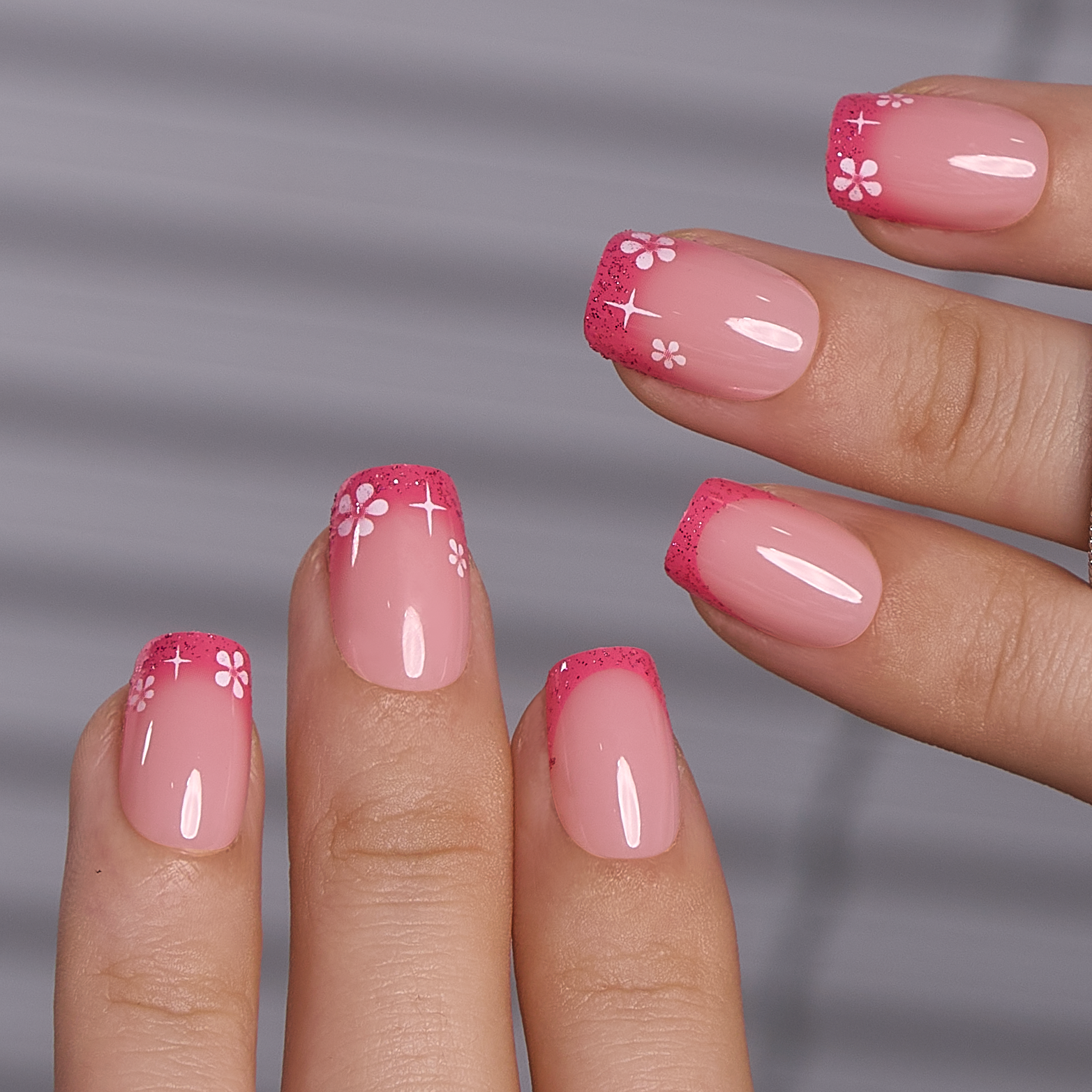 Spring Kiss S Squoval squoval press-on nails