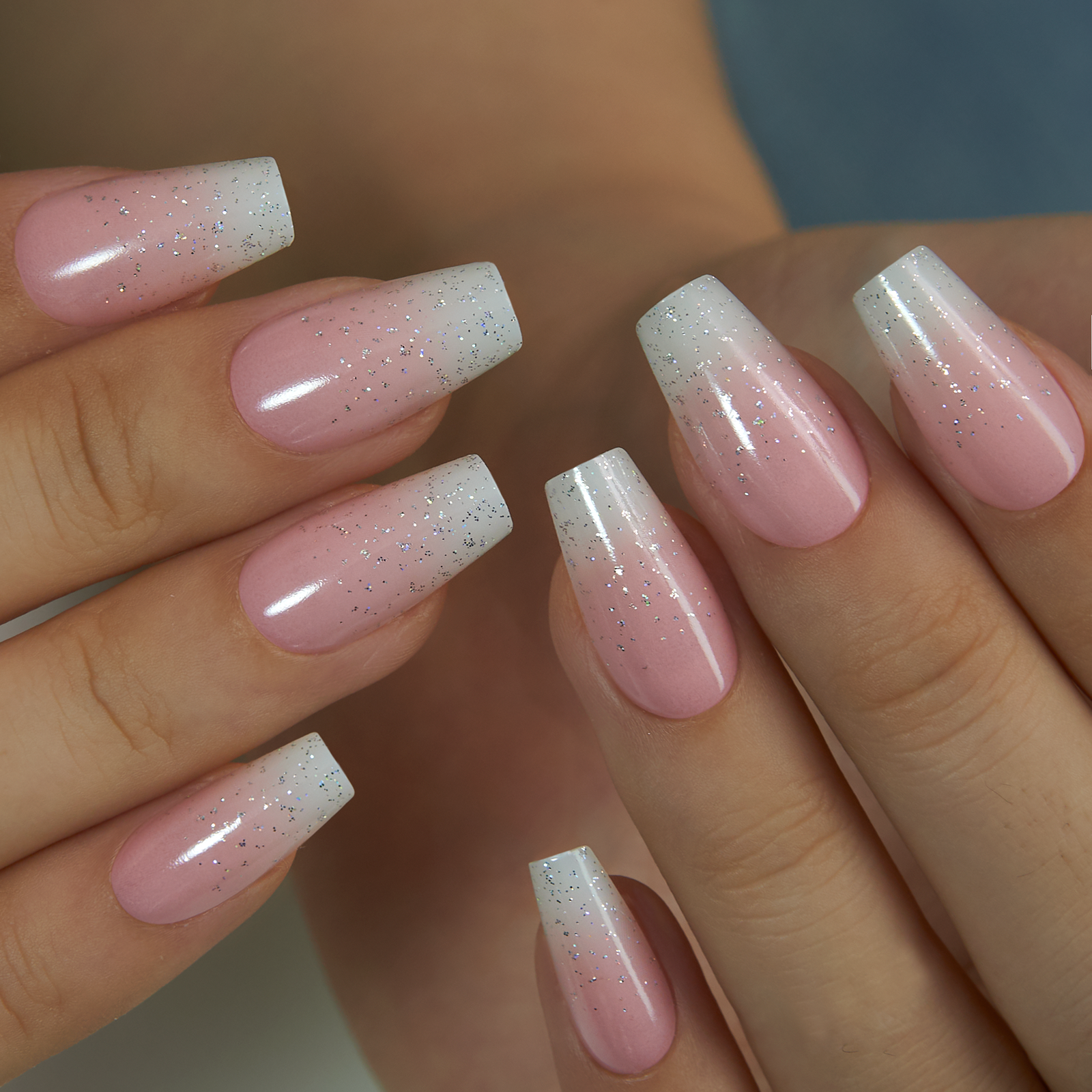 Subtle Glitter M Coffin nail detail