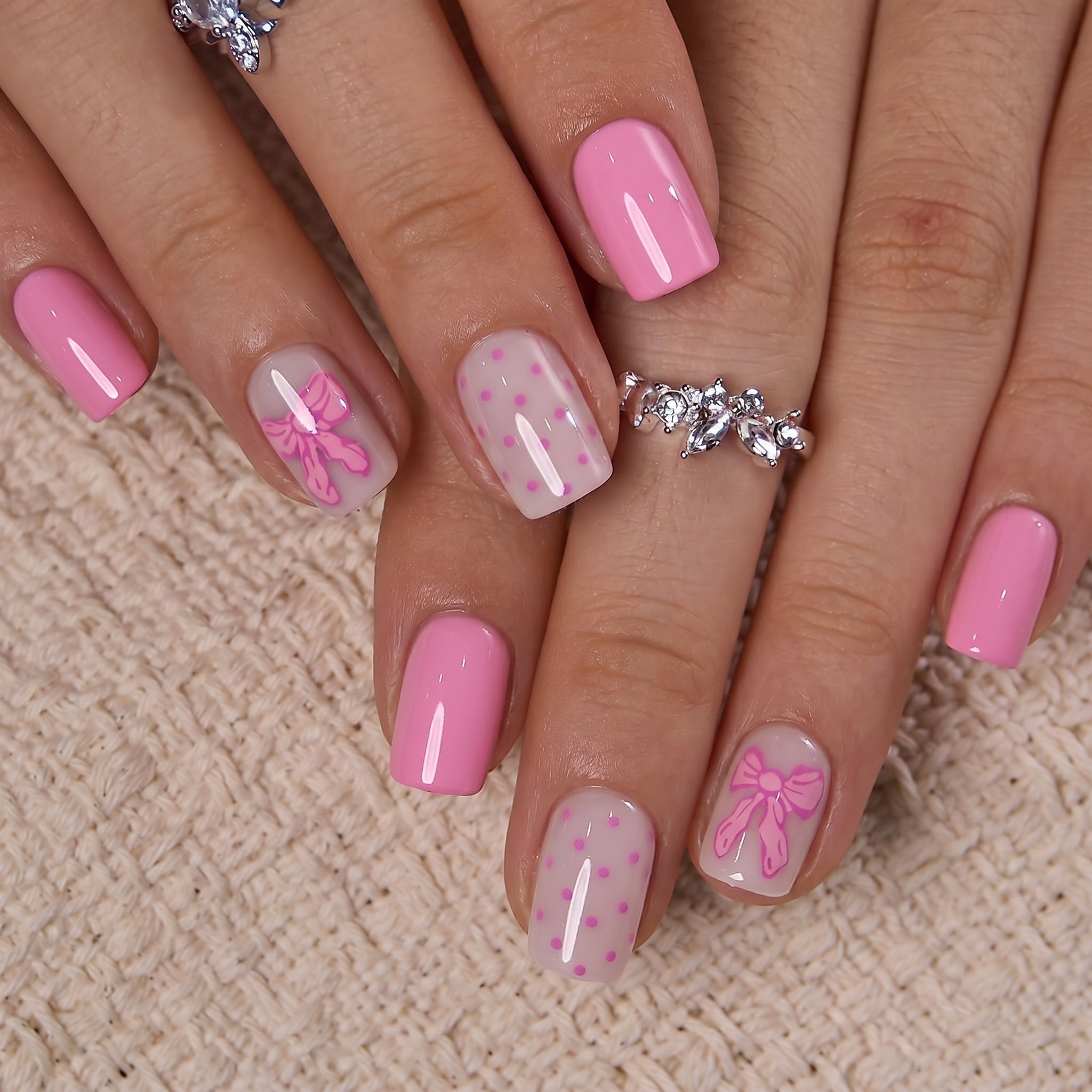 Sugar Bow S Squoval squoval press-on nails