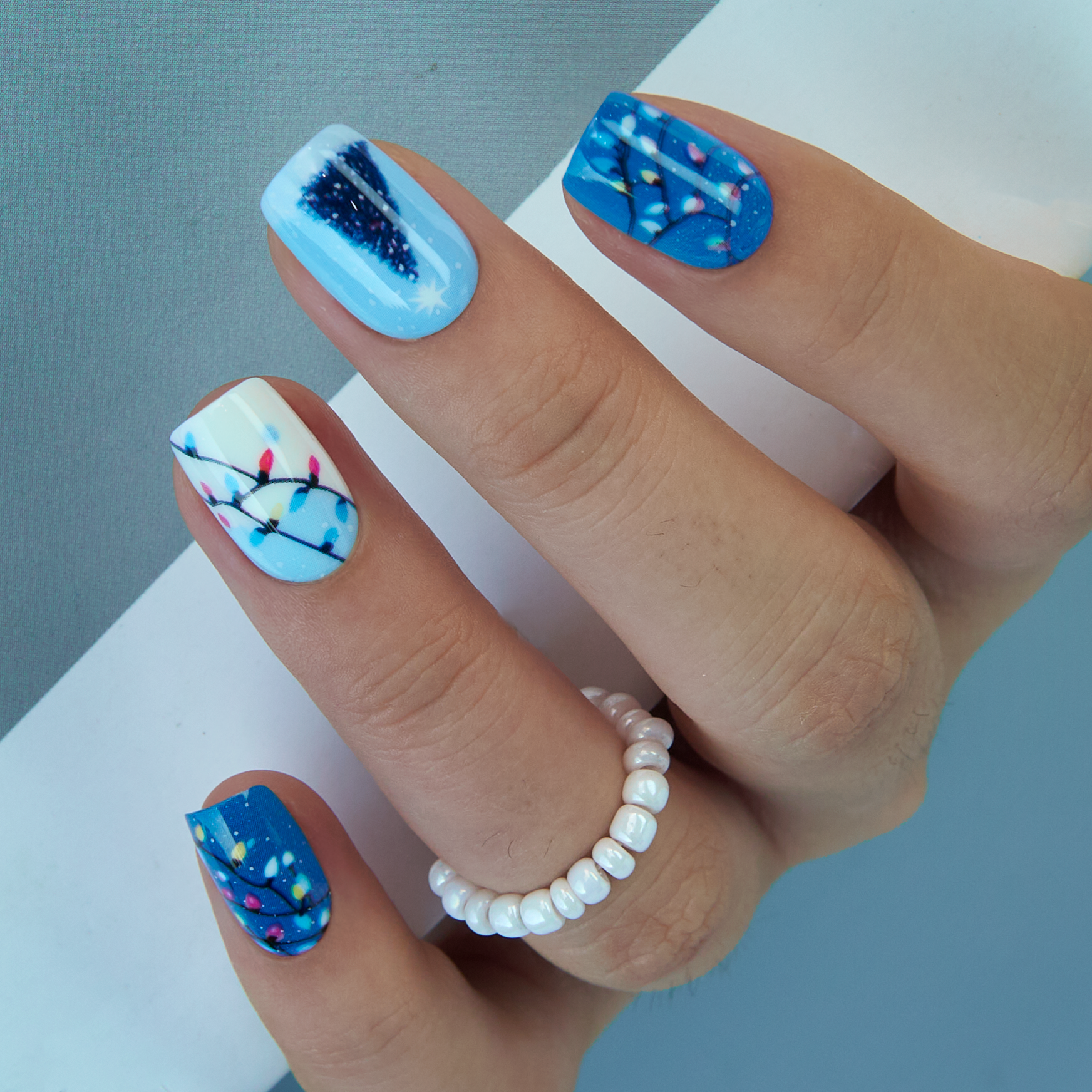 Twinkle Night short squoval press-on nails from the side