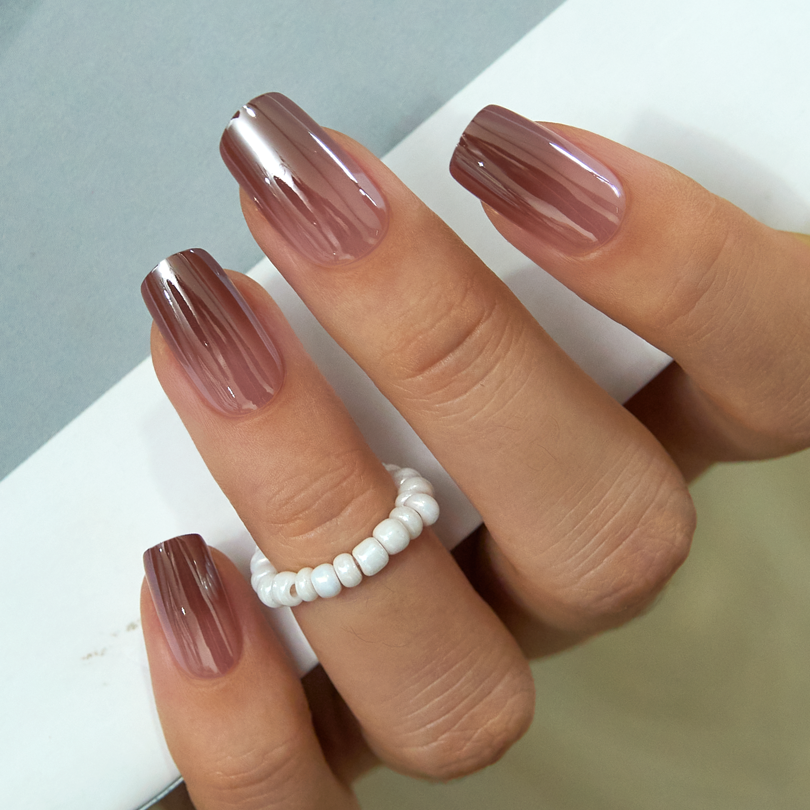 Warm Gradient medium squoval nail detail